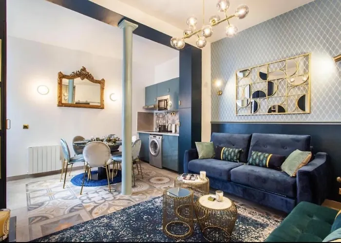 Charming 2Br # Grands Boulevards